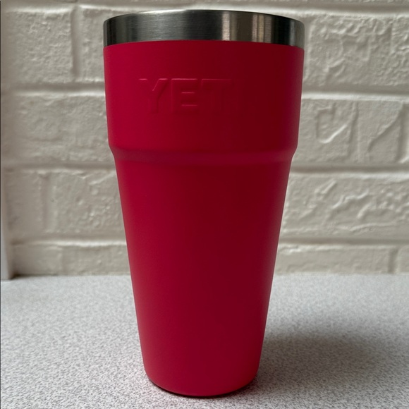 Yeti Rambler - Pink - Picture 2 of 4